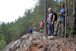 Ďalší z cieľov dnešnej prechádzky - vyhliadka nad starým lomom nad vápenkou Margecany