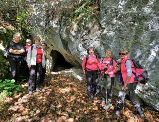 Spoločné foto pri južnom otvore