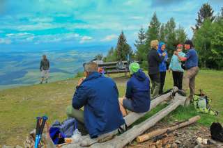 Na vrchole Sľubice vyčkávame Milana