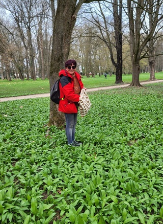 Beata v obkľúčení cesnakom