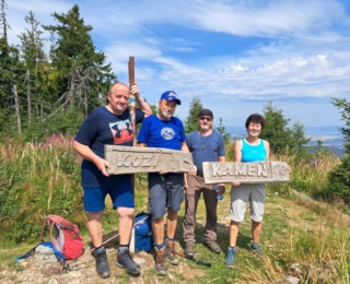 Správne zoradený názov vrcholu