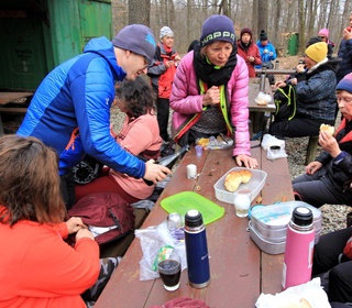 Altánok na severe Ťahanovského lesa