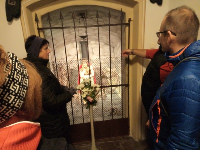 Ježiš čakajúci vo väzení