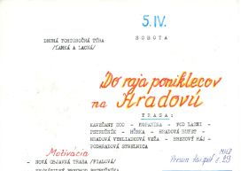 Za poniklecami na Hradovú